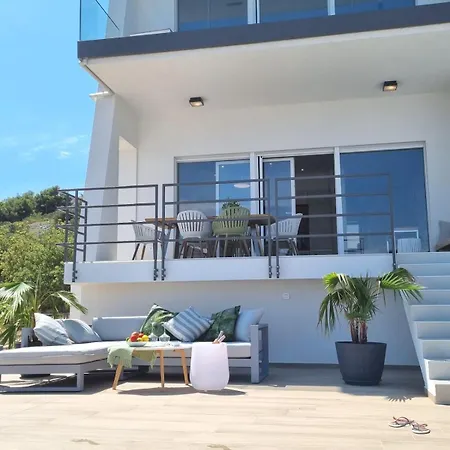 Holiday home View With Pool Murter